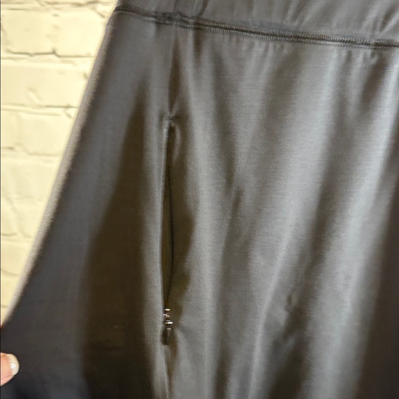 Exofficio Wanderlust Black and Gray Textured A-Line Vacation Tennis Travel Skirt - Picture 4 of 6